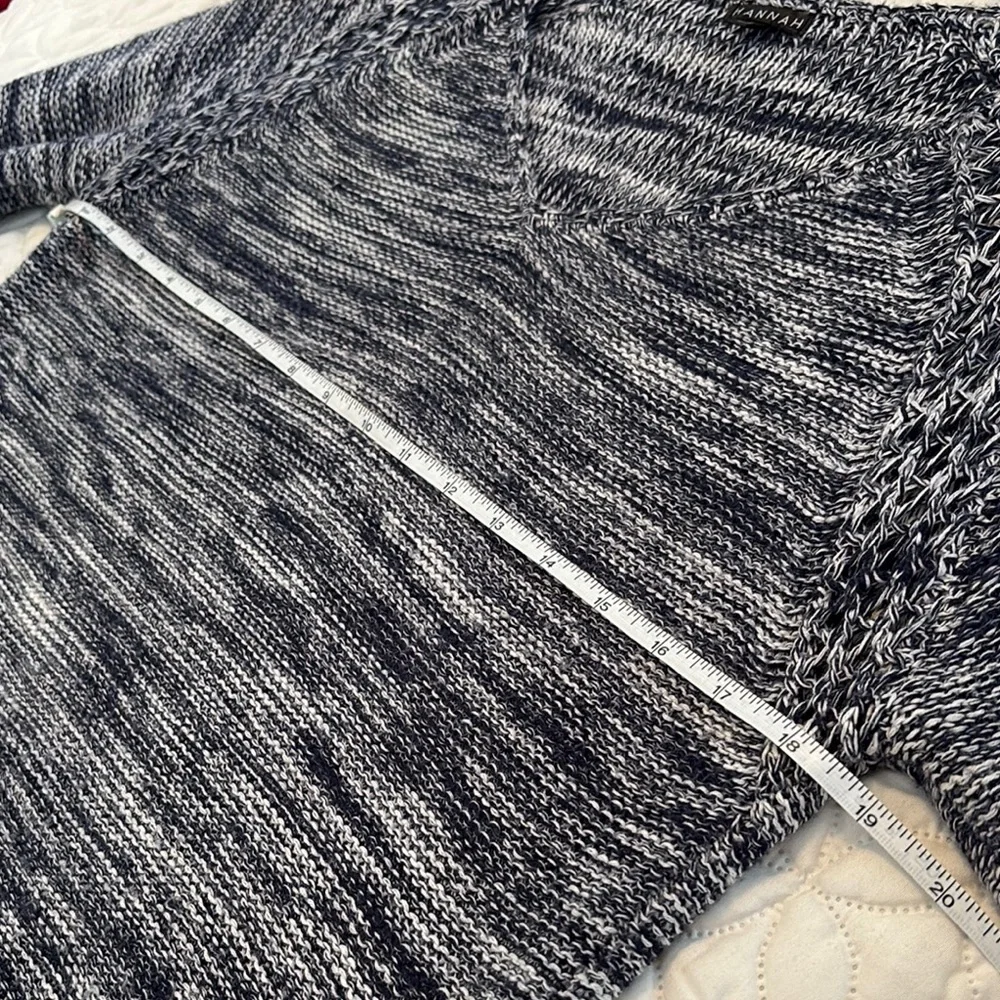 Hannah Navy and White V-neck Heathered Knit Tunic-Style Sweater Sz Lg